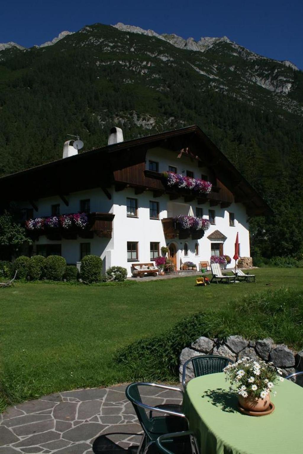 Ruadlhof Villa Leutasch Exteriör bild